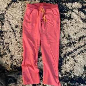 FIGS Kade Cargo Srub Pants